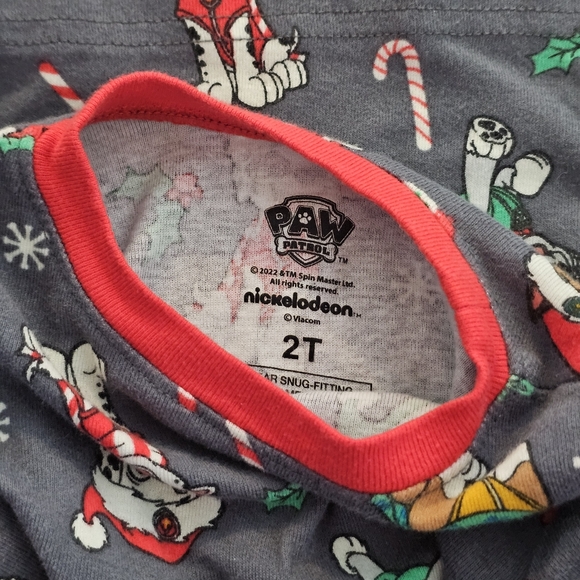 2T Christmas Pajamas Candy Cane Pajamas, Paw Patrol Pjs, Gioberti Sweater Boy 2T - Picture 6 of 7
